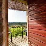 アパート Old Small Stone House Žrnovo