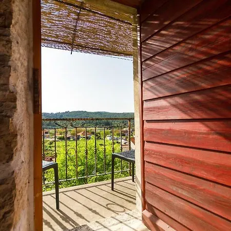 Lägenhet Old Small Stone House Zrnovo