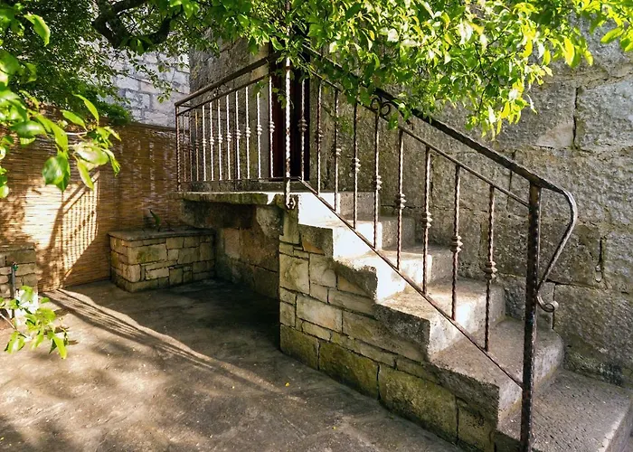 Old Small Stone House 公寓 *